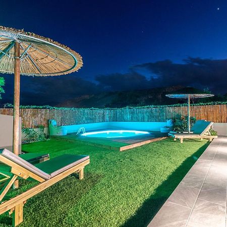 Cozy House With Pool Near Beach Gazi Luaran gambar
