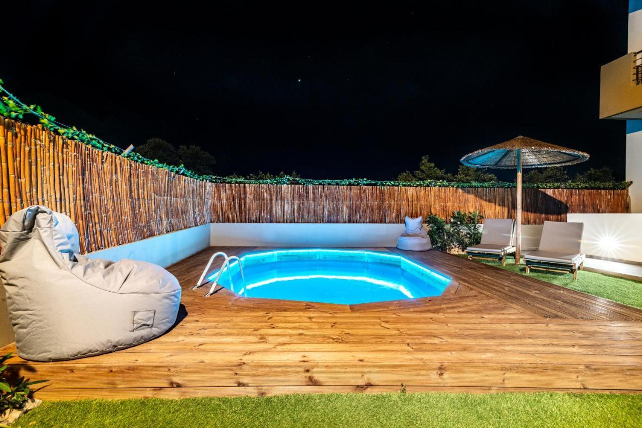 Cozy House With Pool Near Beach Gazi Luaran gambar